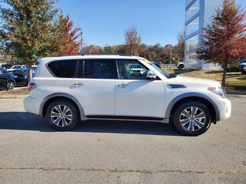2017 Nissan Armada SL