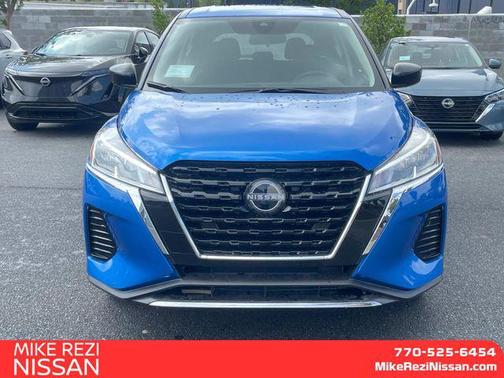 2025 Nissan Kicks S