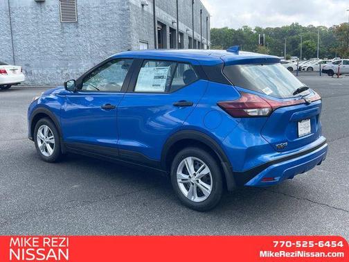 2025 Nissan Kicks S
