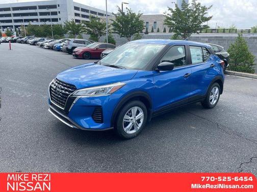 2025 Nissan Kicks S