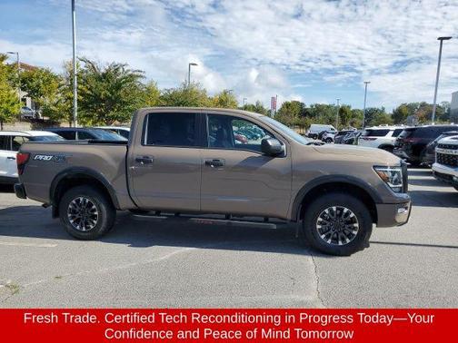 2024 Nissan Titan PRO-4X