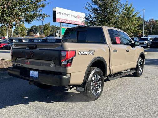 2024 Nissan Titan PRO-4X