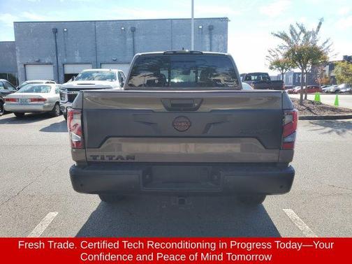 2024 Nissan Titan PRO-4X