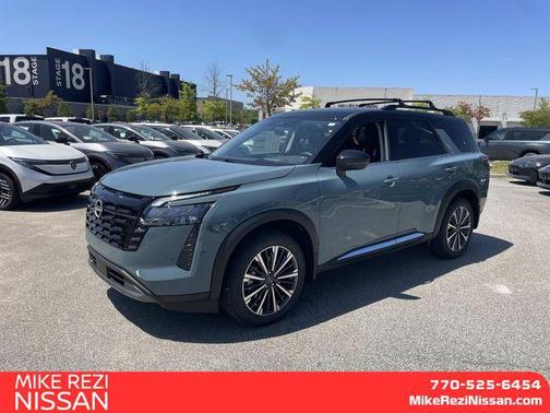 Baltic Teal/Super Black 2026 Nissan Pathfinder Platinum