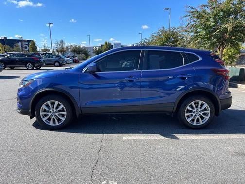2022 Nissan Rogue Sport S