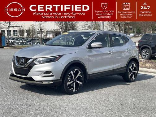 Brilliant Silver Metallic 2022 Nissan Rogue Sport SL