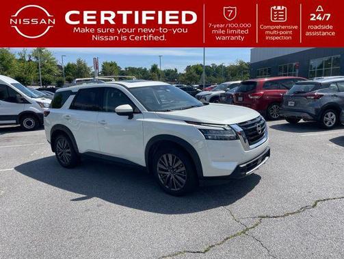 Pearl White 2023 Nissan Pathfinder SL FWD