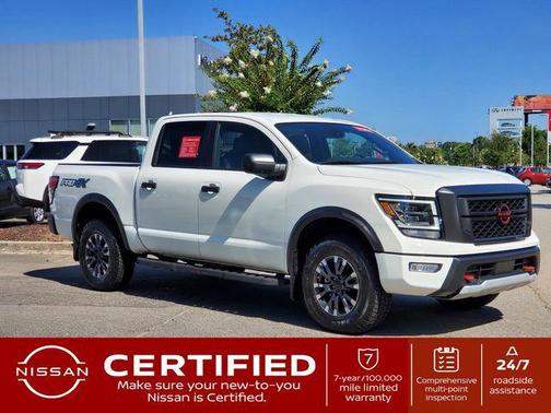 2024 Nissan Titan PRO-4X