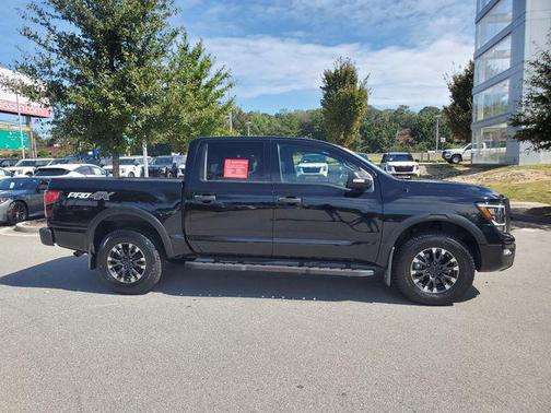 2021 Nissan Titan PRO-4X
