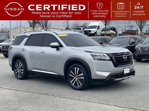 2023 Nissan Pathfinder Platinum 4WD