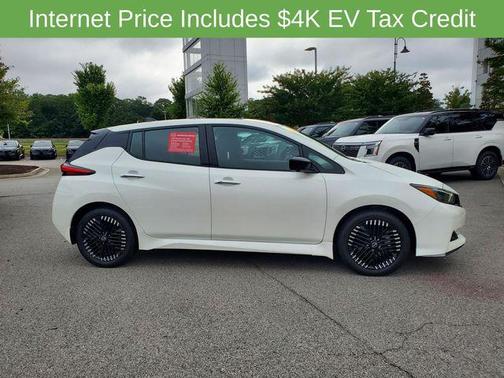 2023 Nissan Leaf SV PLUS 60 kWh