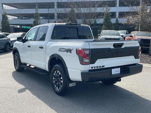 2024 Nissan Titan PRO-4X