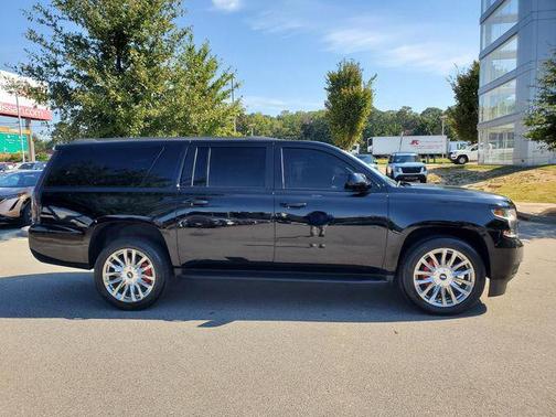 2019 Chevrolet Suburban LT