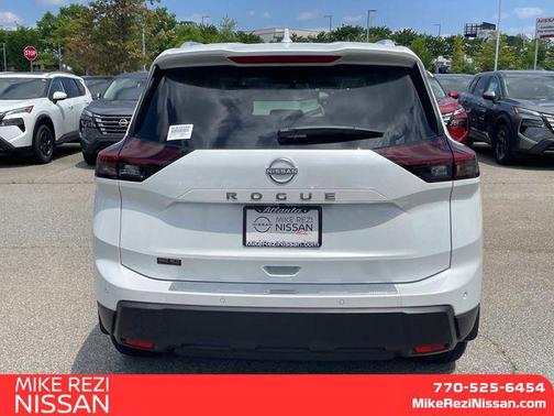 2025 Nissan Rogue SV