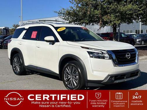 2024 Nissan Pathfinder SL 4WD