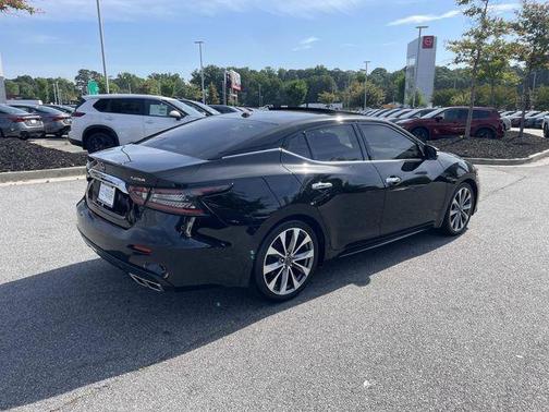Super Black 2023 Nissan Maxima 3.5 Platinum