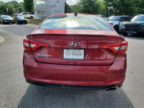 2016 Hyundai SONATA SE