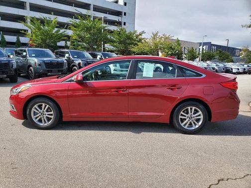 2016 Hyundai SONATA SE