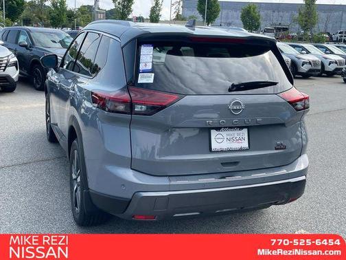2025 Nissan Rogue SL