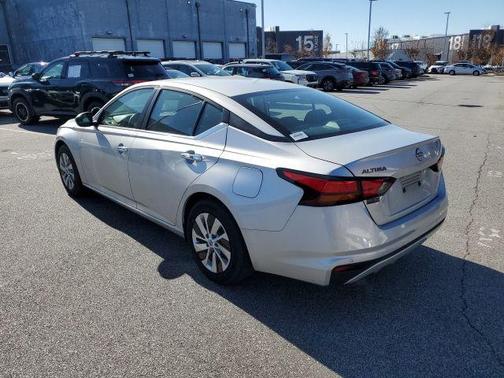 2024 Nissan Altima S FWD