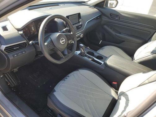 2024 Nissan Altima S FWD