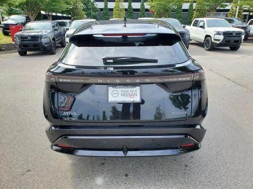 Black Diamond Pearl 2023 Nissan ARIYA ENGAGE