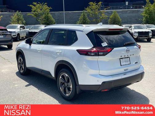 2025 Nissan Rogue SV