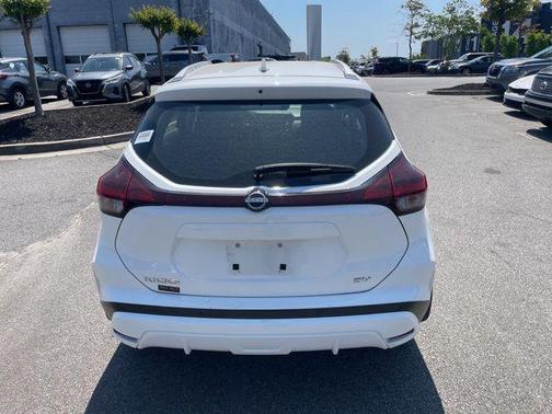 Fresh Powder 2023 Nissan Kicks SV