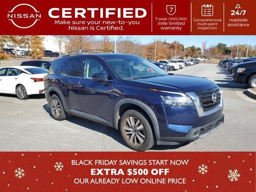 2023 Nissan Pathfinder SL 4WD