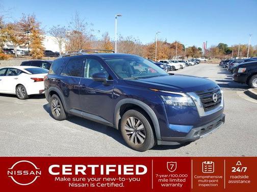 2023 Nissan Pathfinder SL 4WD