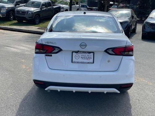 2024 Nissan Versa 1.6 S