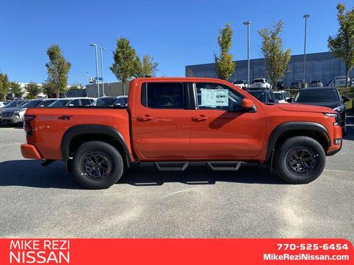 2025 Nissan Frontier PRO-4X