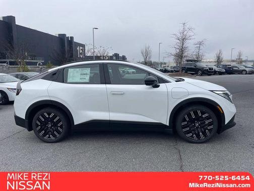 2026 Nissan Leaf PLATINUM+