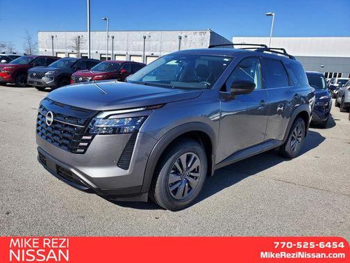 2026 Nissan Pathfinder SV