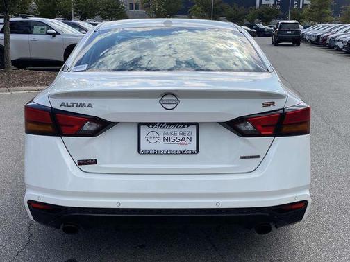 2024 Nissan Altima SR VC-Turbo FWD