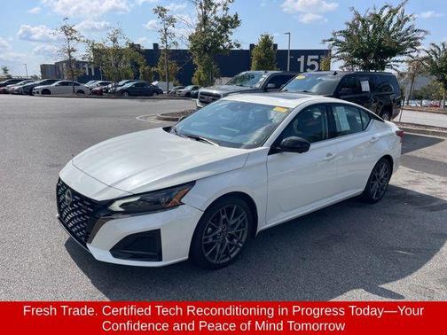 2024 Nissan Altima SR VC-Turbo FWD