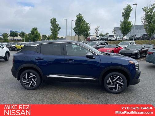 2025 Nissan Kicks SV