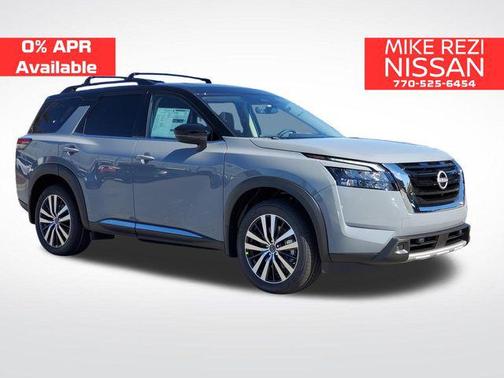 2025 Nissan Pathfinder Platinum FWD