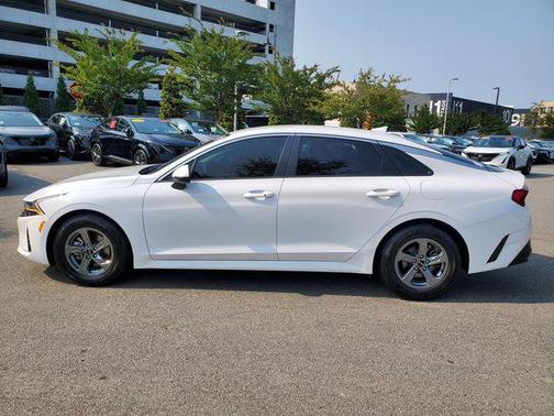 2022 Kia K5 LXS