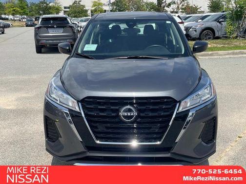 2025 Nissan Kicks S