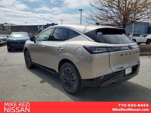 Champagne Silver Metallic 2026 Nissan Murano Platinum
