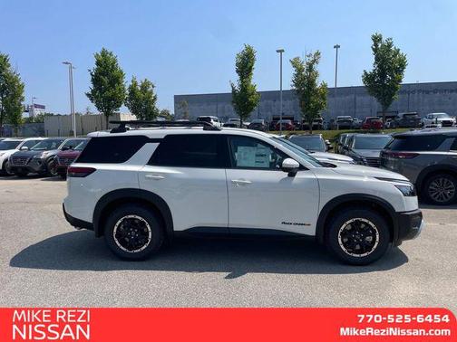 2025 Nissan Pathfinder Rock Creek 4WD