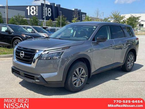 2025 Nissan Pathfinder S FWD