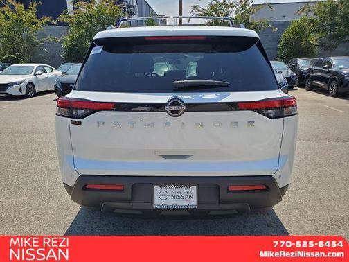 2025 Nissan Pathfinder SV FWD