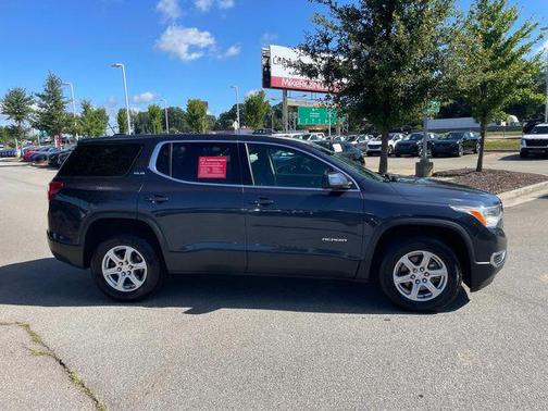 2019 GMC Acadia SLE-1