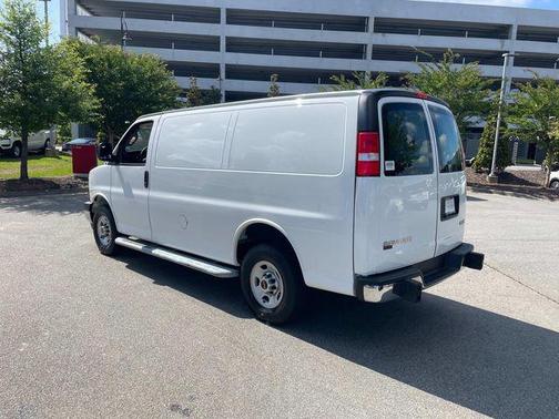 2023 GMC Savana 2500 Work Van