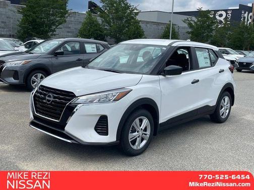 2025 Nissan Kicks S