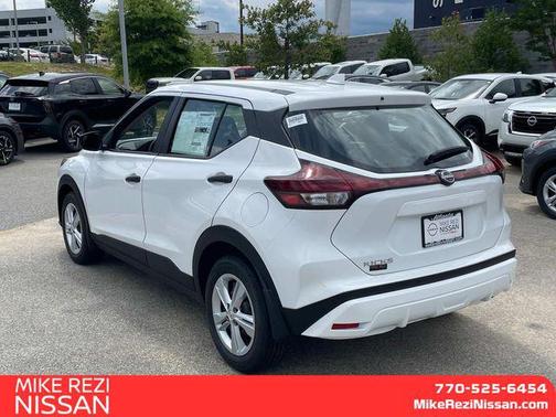 2025 Nissan Kicks S