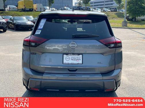 2025 Nissan Rogue SL