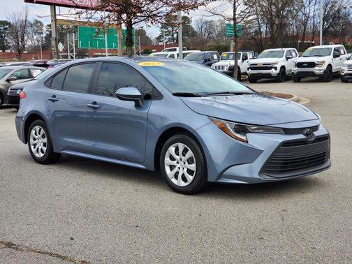2024 Toyota Corolla LE